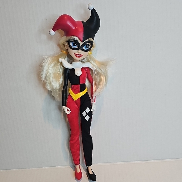 Mattel DC Superhero Girl Doll - Harley Quinn - Picture 2 of 5